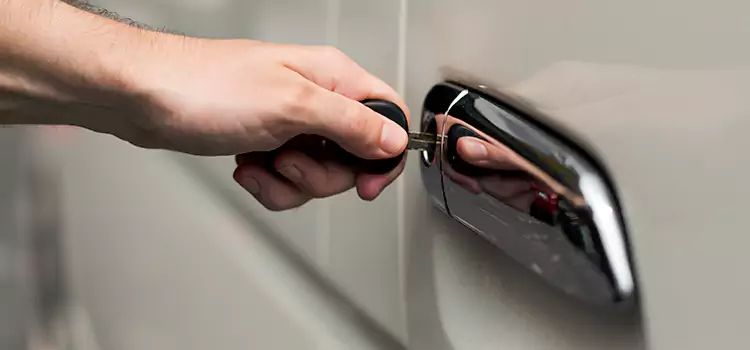 Why Choose Our Auto Locksmith Team in Boston, MA?