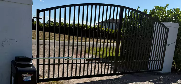 Driveway Fence Repair Boston